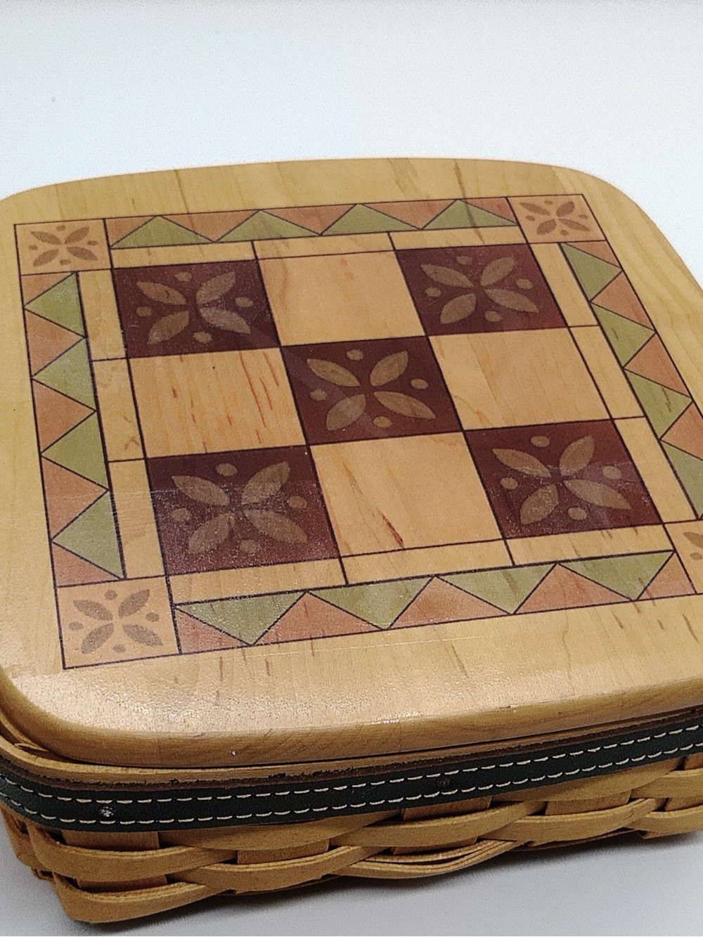 2001 Longaberger Father's Day Tic-Tac-Toe Basket